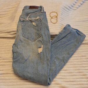Stylish Blue Distressed Women Jeans